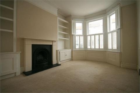 3 bedroom terraced house to rent, Exeter Street, Brighton