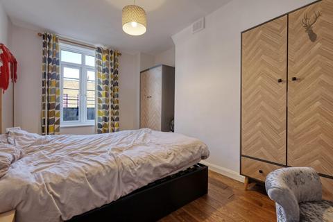 Flat 26, Arbour House Arbour Square, London, E1 0PP