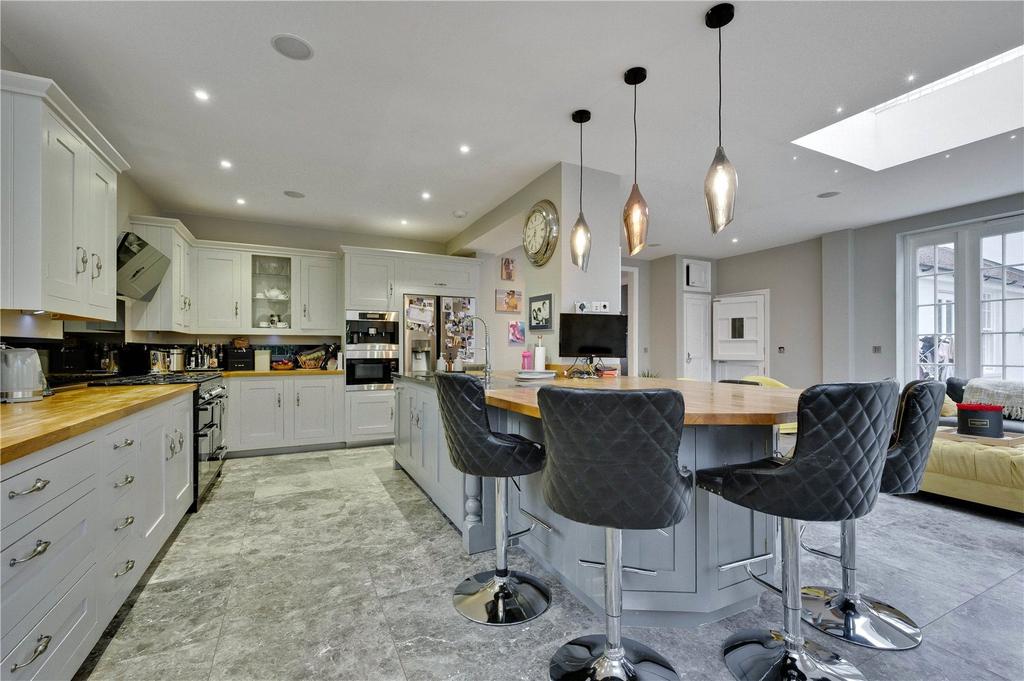 Kitchen/Sitting Room