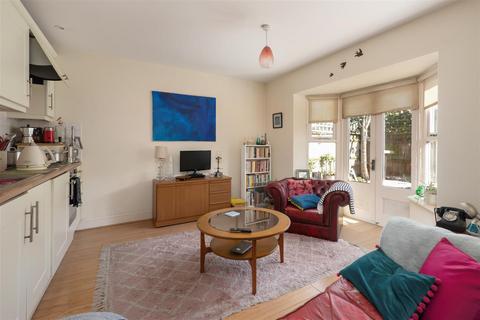 15 Cages Close, Whitstable, CT5 4FD