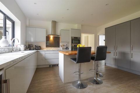 21 Glenhurst Road, Henley-in-arden, B95 5HZ