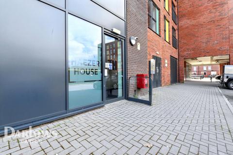 Schooner Way, Cardiff