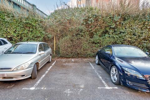 47 Captains Place, Southampton, SO14 3TE