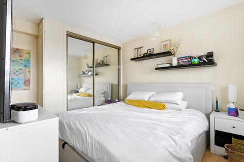 2 bedroom flat to rent, Orchard Mead House, 733 Finchley Road, London, NW11