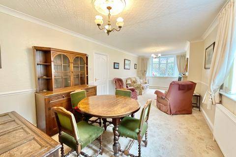 16 Birkholme Drive, Stoke-on-trent, ST3 7LR