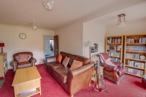 3 bedroom semi-detached house for sale, Stoke Road, Bromsgrove, Worcestershire, B60