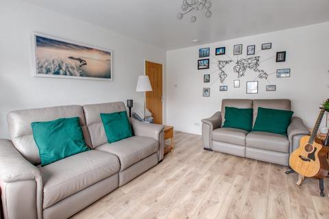 4 bedroom detached house for sale, Stourbridge Road, Bromsgrove, Worcestershire, B61