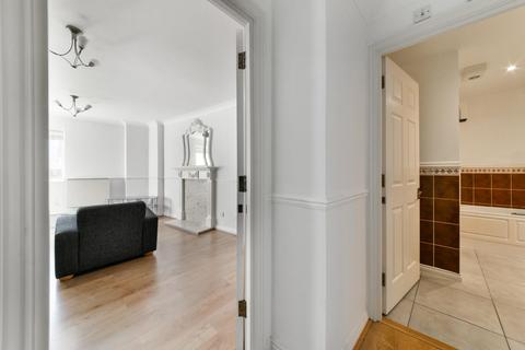 1 bedroom apartment for sale, Cathedral Lodge, 110-115 Aldersgate Street, Barbican, EC1A