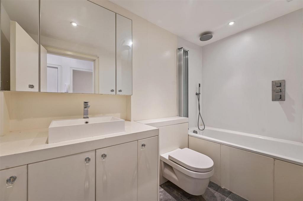 Masbro Road - Bathroom