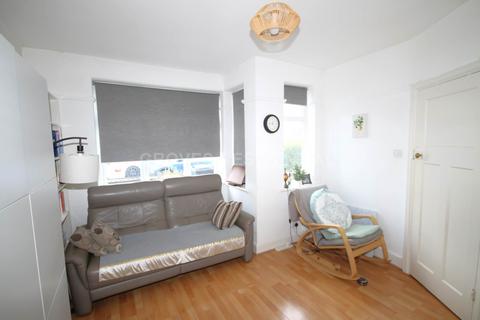 25 South Lane, New Malden, KT3 5HU