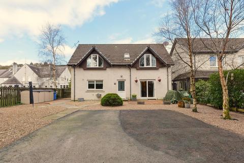 4 bedroom detached house for sale, 3 Ardcastle View Lochgair, Lochgilphead, PA31 8UJ