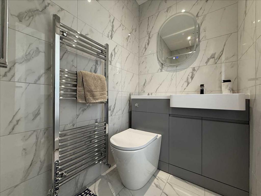 Ensuite