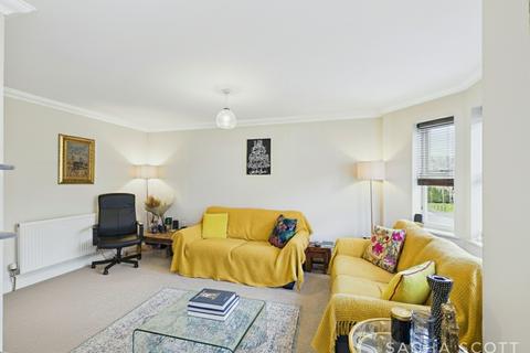 4 bedroom end of terrace house for sale, Horton Crescent, Epsom, KT19