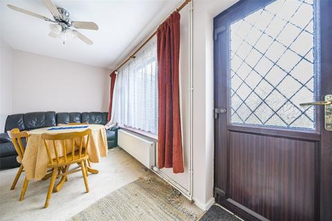 10 Woolwich Road, Belvedere, DA17 5EW