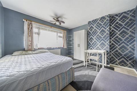 10 Woolwich Road, Belvedere, DA17 5EW
