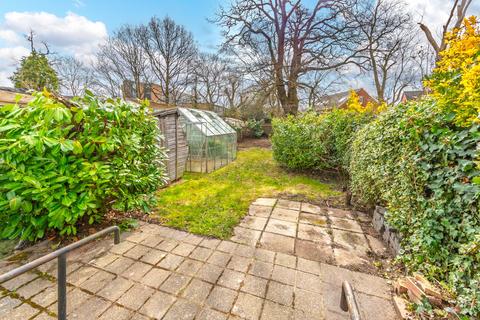 3 bedroom semi-detached house for sale, London N14