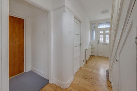 3 bedroom semi-detached house for sale, London N14