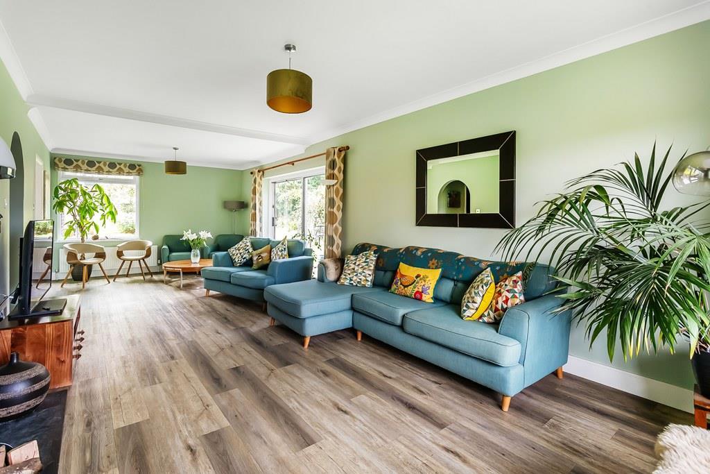 7-Cobham-Road-1.jpg