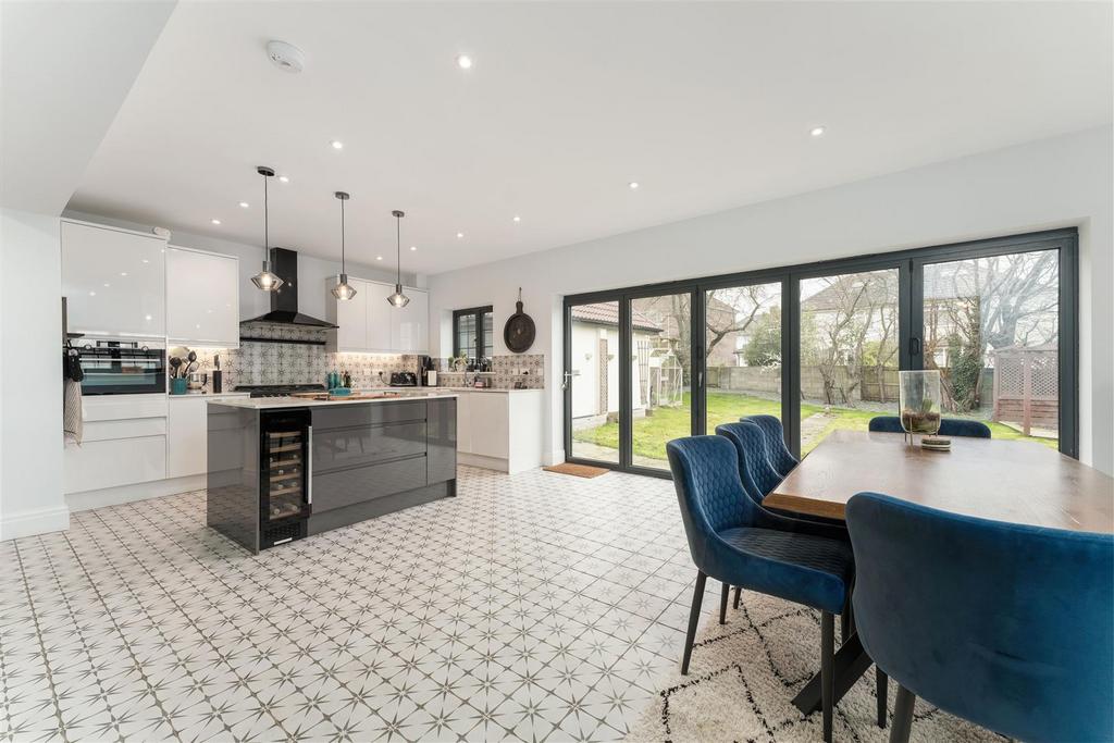228 Shirehampton Road-15.jpg