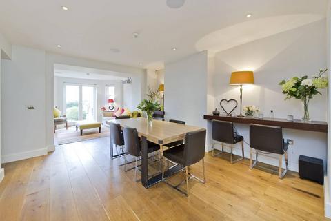 undefined, Elgin Crescent, Notting Hill, London, W11