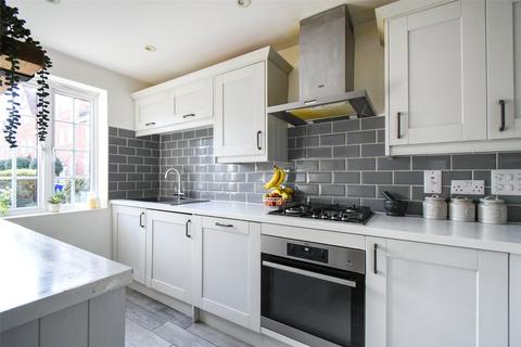 11 Foundry Close, Hook, RG27 9JD