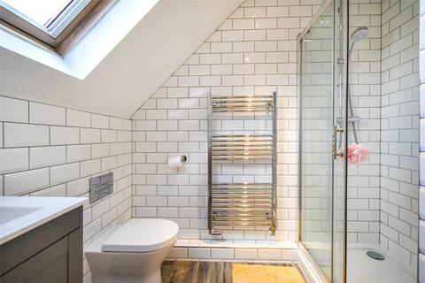 11 Foundry Close, Hook, RG27 9JD