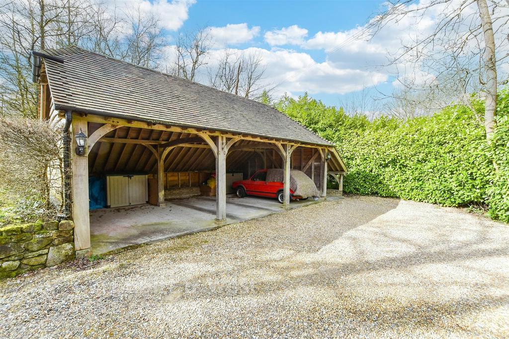 Workshop/Outbuildings