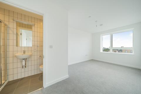 3 bedroom house to rent, Mast Street Barking IG11