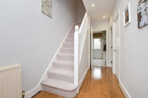 20 Lymescote Gardens, Sutton, SM1 2PN