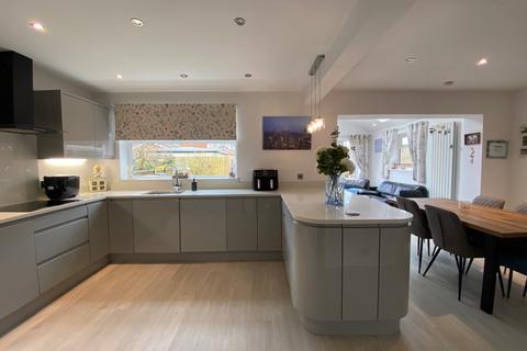 5 bedroom detached house for sale, Swettenham Close, Sandbach