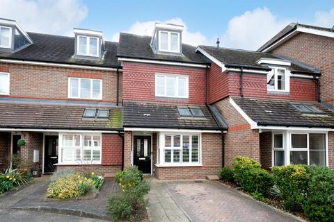 16 Burrow Close, Watford, WD17 4DS