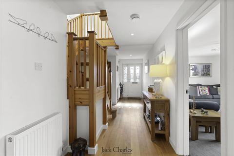 4 bedroom detached house for sale, Kendal Close, Tonbridge