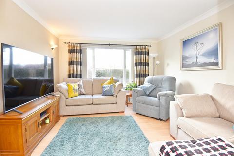 42 Durham Way, Harrogate, HG3 2TB