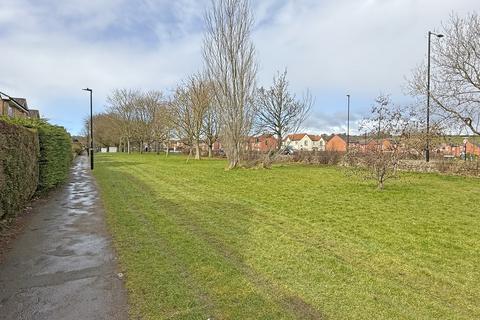 42 Durham Way, Harrogate, HG3 2TB