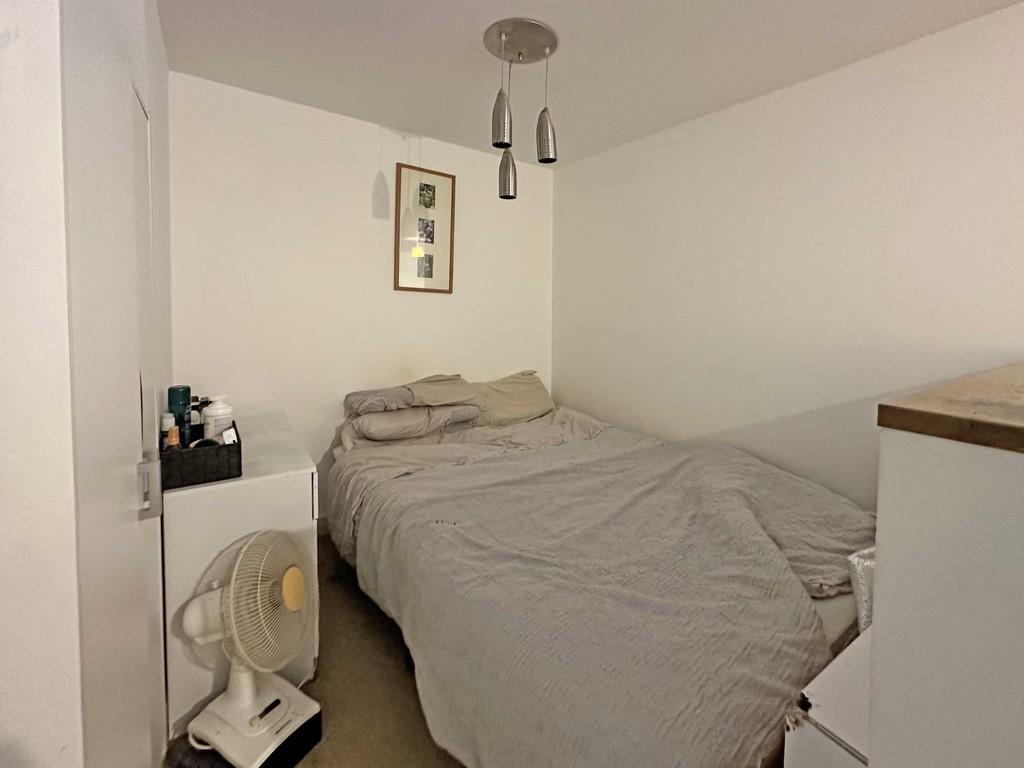 5 Bedroom