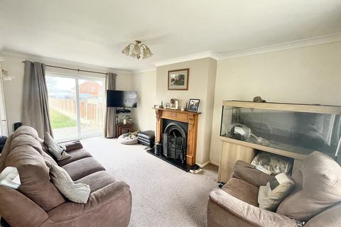 3 bedroom semi-detached house for sale, Summerleaze, Trowbridge BA14