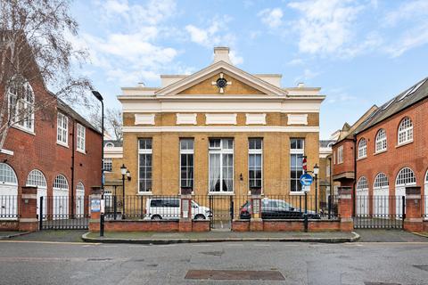 17 Hoffman Square, London, N1 6DH