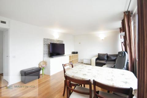 2 bedroom apartment to rent, Cambridge House
