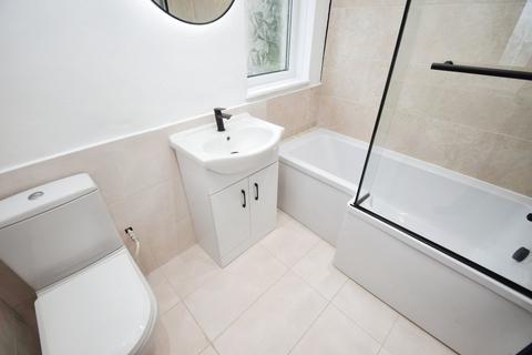 55 West Royd Drive, Shipley, BD18 1HN