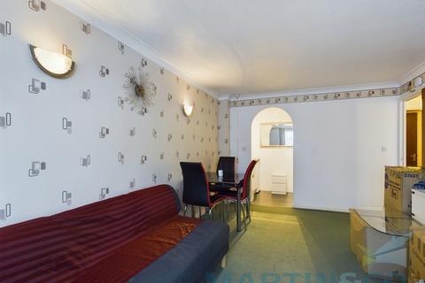 1 bedroom flat to rent, Dyke road, Brighton