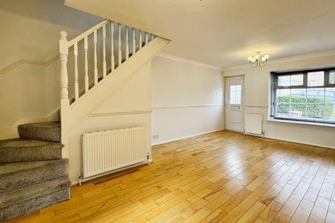 2 bedroom semi-detached house to rent, Abbeydale Mount, Leeds LS5