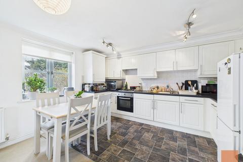 2 bedroom apartment for sale, Brunel Court Truro