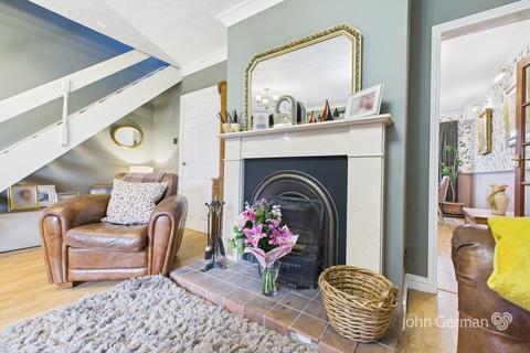 3 bedroom semi-detached house for sale, Willow Road, Barton-under-Needwood