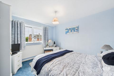 22 Lightfoot Road, Uttoxeter, ST14 7HB