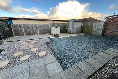 2 bedroom semi-detached bungalow for sale, Ostend Road, Walcott, Norfolk