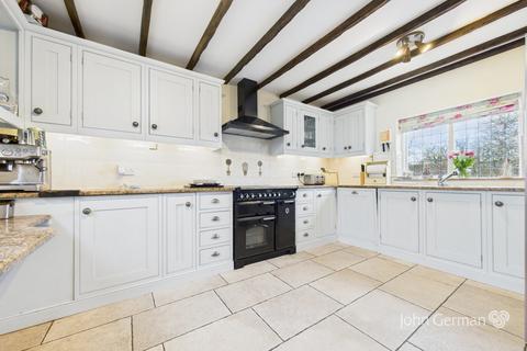 Christmas Cottage Birch Cross, Marchington, Uttoxeter, ST14 8NX