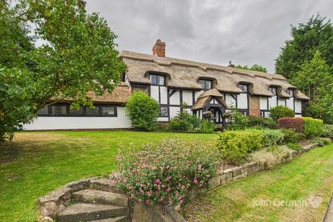 Christmas Cottage Birch Cross, Marchington, Uttoxeter, ST14 8NX
