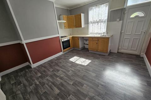 3 bedroom house to rent, Mottram street, Barnsley