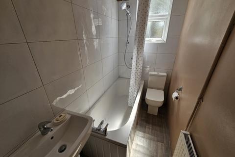 3 bedroom house to rent, Mottram street, Barnsley