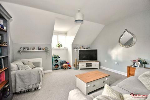 2 bedroom maisonette for sale, Dougall Close, Tunbridge Wells